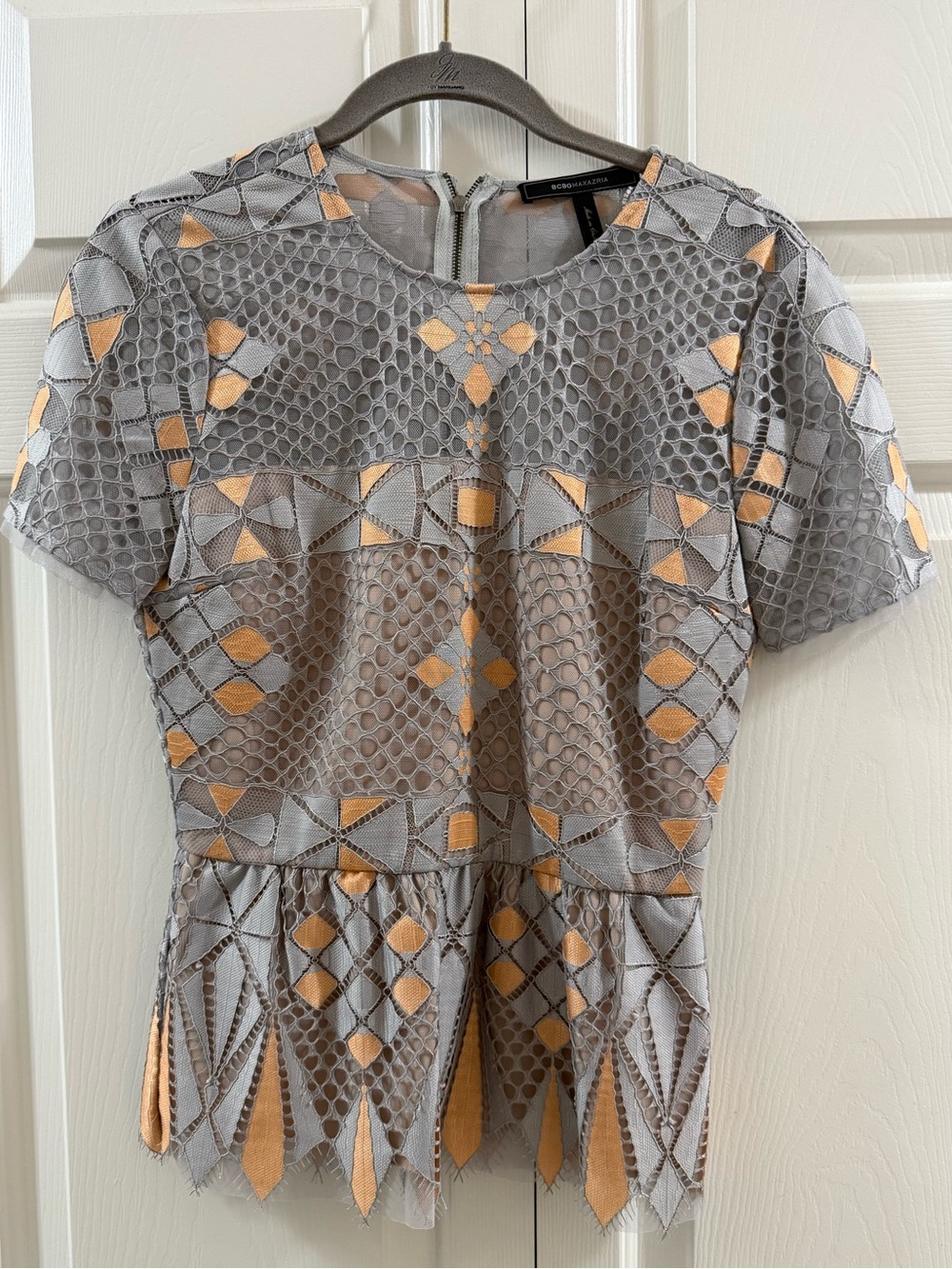 BCBGMAXAZRIA Caleste Lace Mesh Peplum Top Light Dusk Combo XS
